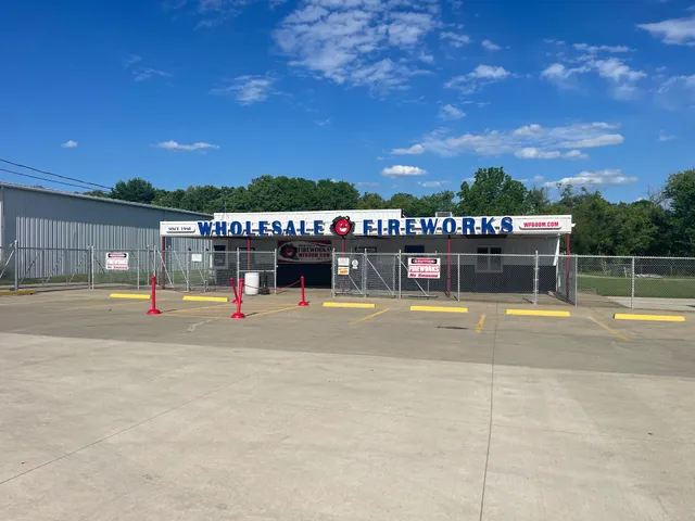 WHOLESALE FIREWORKS CORP - WFBOOM HUBBARD