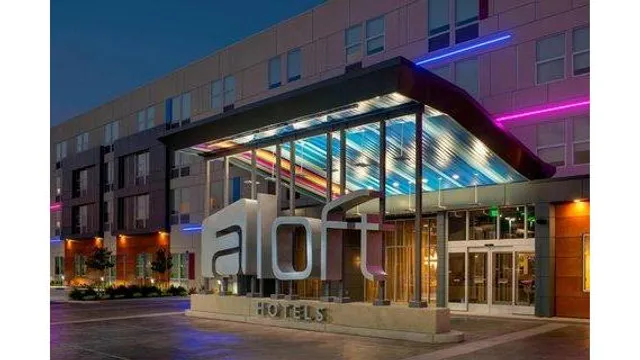 Aloft Omaha West
