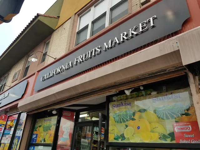 California Fruit Market II