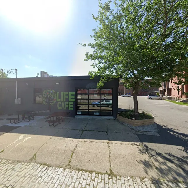Life Cafe