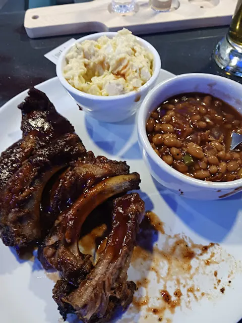 Official’s Sports Bar and Grill