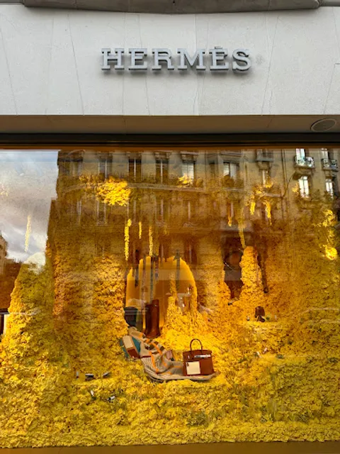 Librairie Chaîne d'encre Actes Sud // chez Hermès