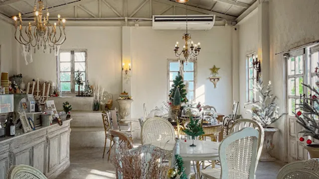 Le Cereste Cafe and Home Cooking