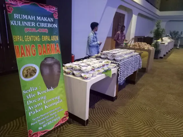 Mang Darma Empal Gentong - Doktor Cipto Mangunkusomo