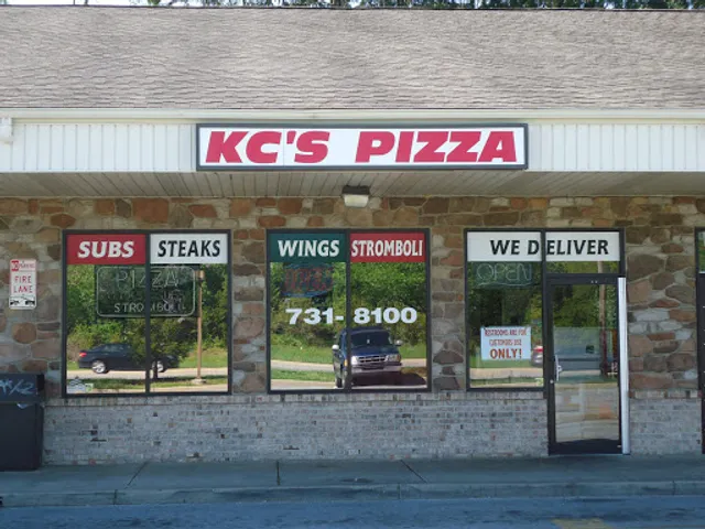 KC's Pizza