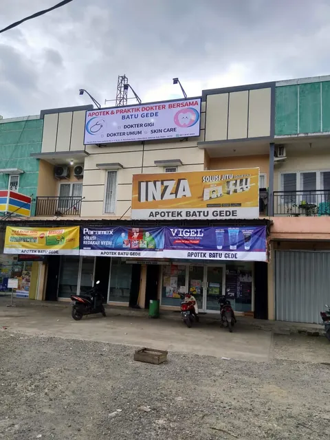 Apotek Batu Gede & Praktek Dokter