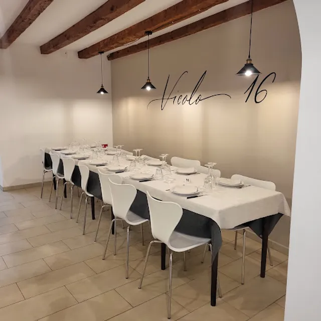 Vicolo 16 risto-pizzeria