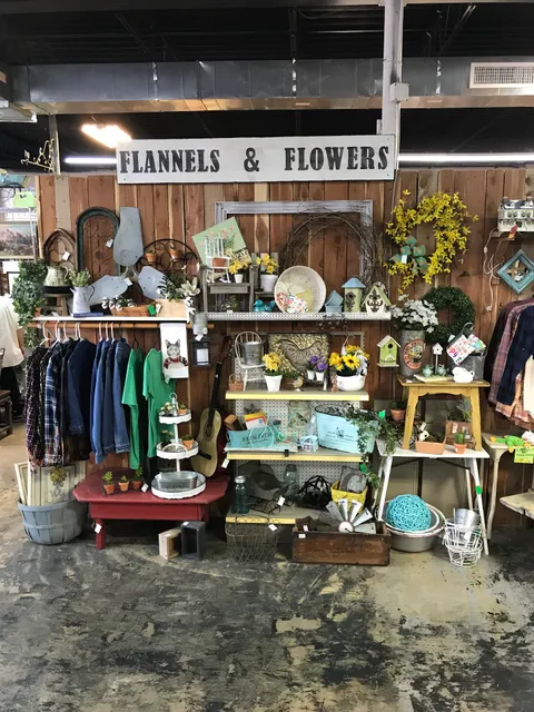 Rust, Dust & Wanderlust