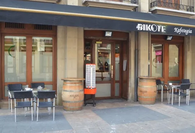 Cafetería Bikote