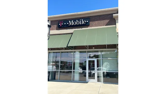 T-Mobile Authorized Retailer