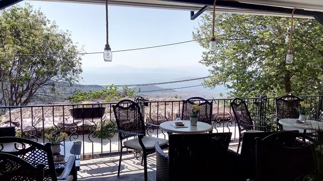 Archontiko Theodora Makrinitsa Pelion