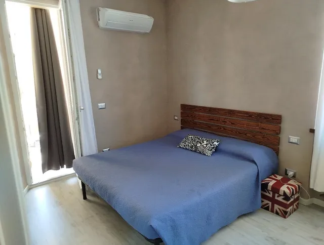 Happy Bed & Breakfast