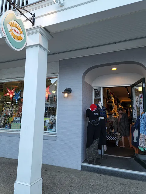 Talking Threads Market