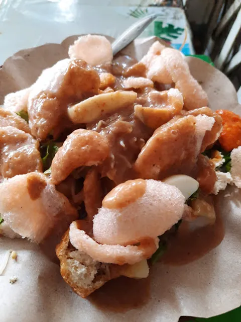 Gado-Gado Kayu Tangan Cak Munib