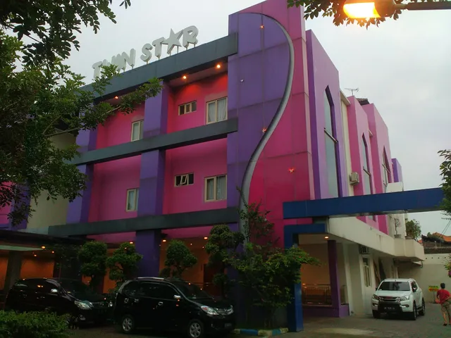 Airy Stasiun Balapan Natuna 4 Solo