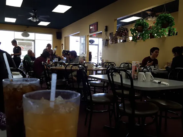 Debbie's Restaurant & Pie Shoppe