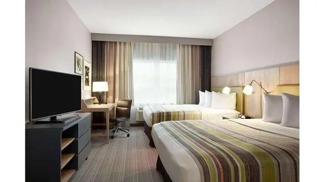Country Inn & Suites by Radisson, York, PA