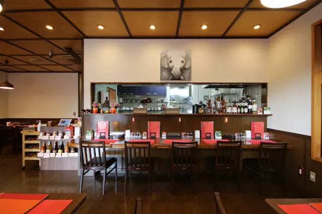 Creative Thai Cuisine Pad Thai