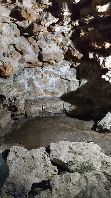 Grotte de Marie-Antoinette