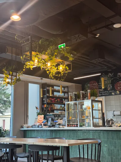 Tasty Lunch Restaurant