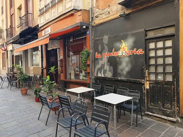La Pintozzeria jatetxea