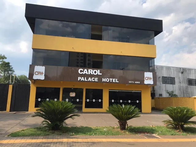 Carol Palace Hotel