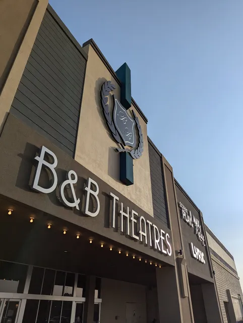 B&B Theatres Athens 12