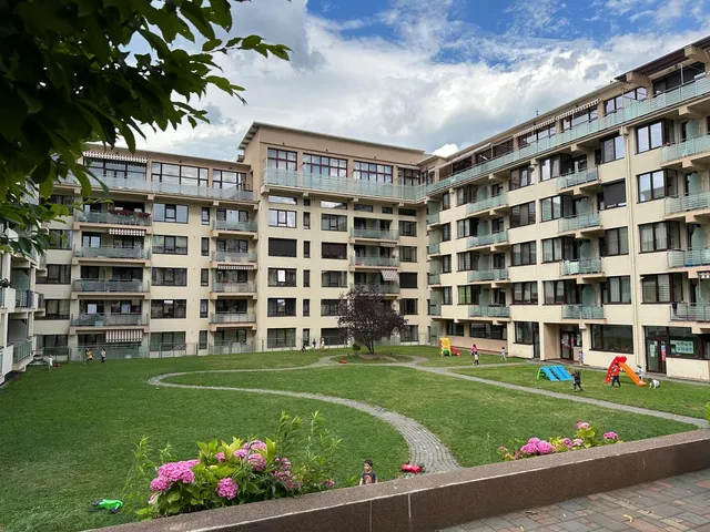 Parhon Iro Apartments Copou