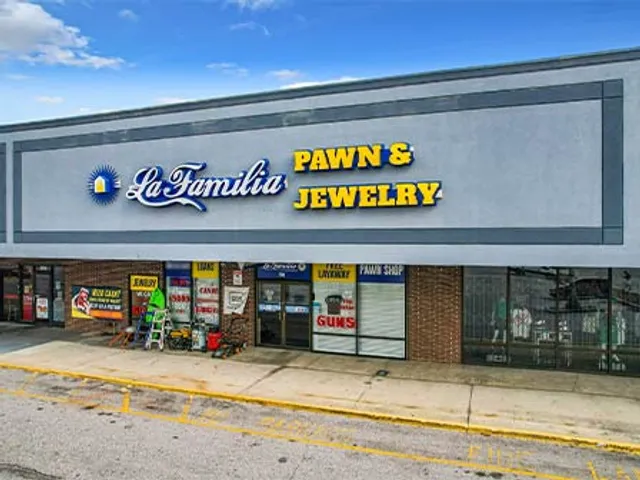 La Familia Pawn and Jewelry