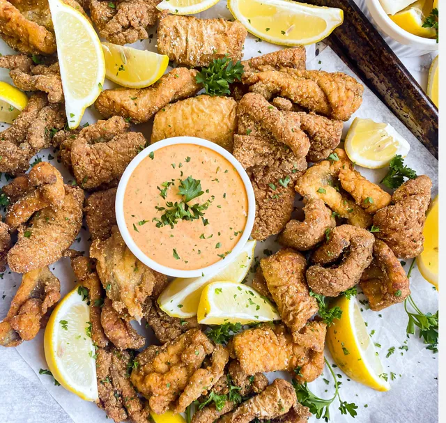 Luxury Nightz Bar & Grill