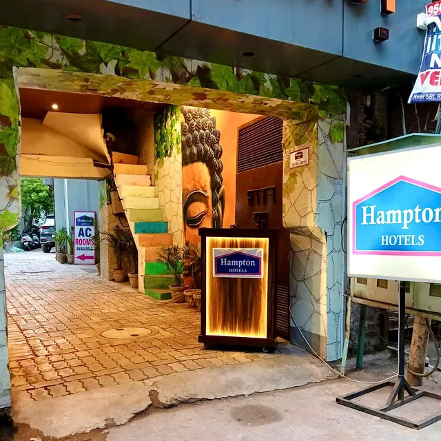 Hampton Hotel - 200 mt from Golden Temple
