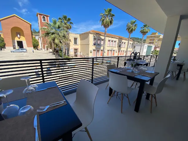 Denny's - ristorante - pizzeria - gastronomia - pasticceria - caffetteria - gelateria