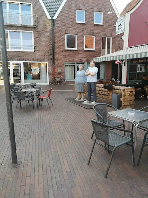 Café Internatiónal