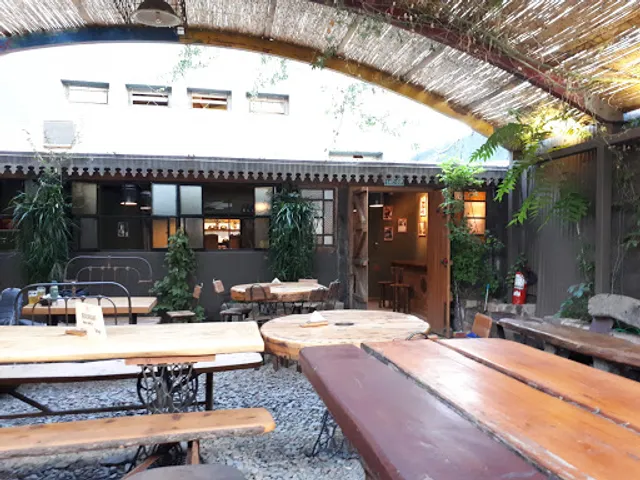 Pirca Bombal cervecería