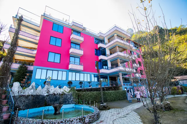 Heaven Hill Resort Bhotechaur