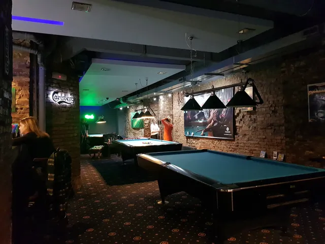 Black Ball Pool Club