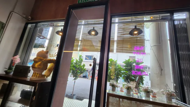 Sua.sana at Bunga Raya