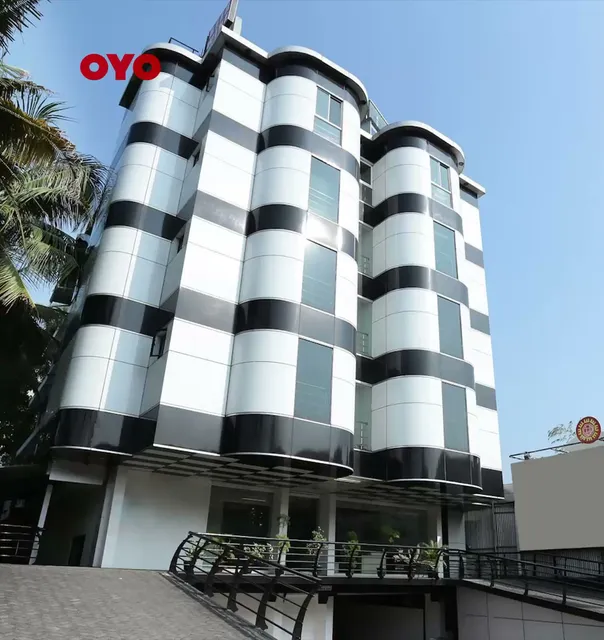 Super Townhouse Malabar Illam Kochi