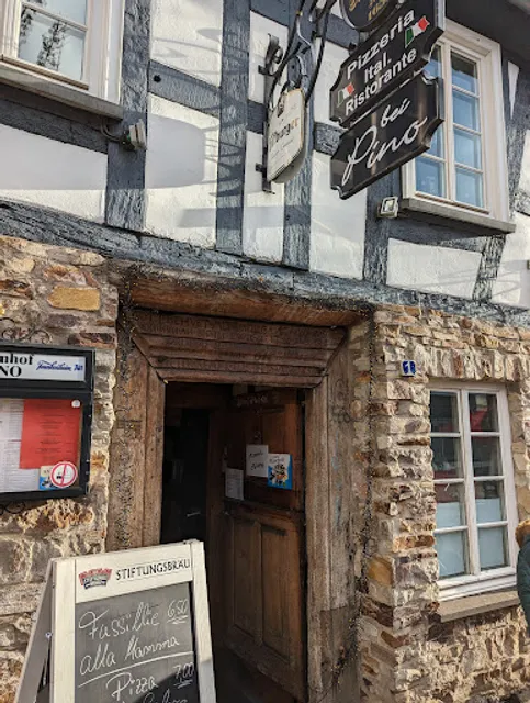 Gasthof zum Schützenhof "Bei Pino"