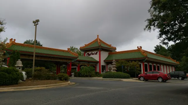 Chef Lee's Peking Restaurant