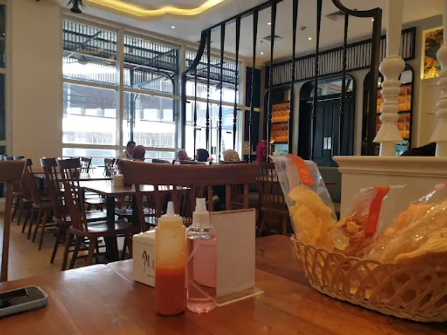 Kafe Betawi Bintaro Exchange