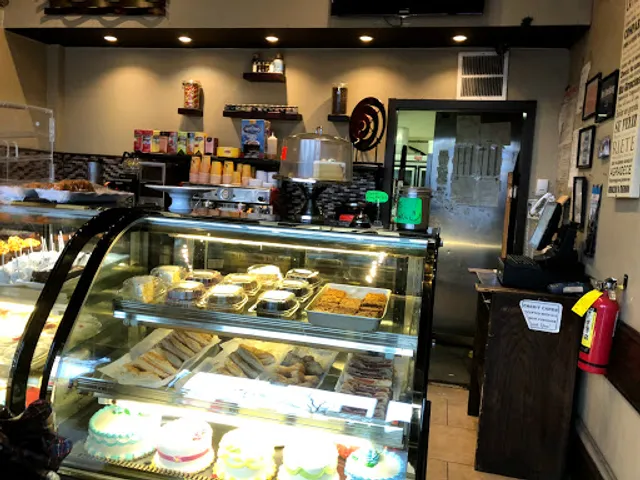 Mr. Cake Bakery & Dessert