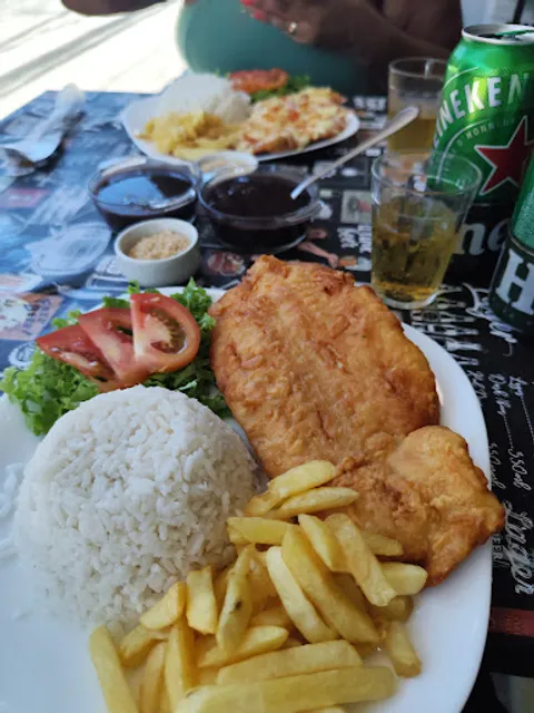 Comida Caseira Brasileira/ Restaurante Asere Q Bolá Bar e Restaurante de Marmitex e Pratos Executivos em Cabo Frio