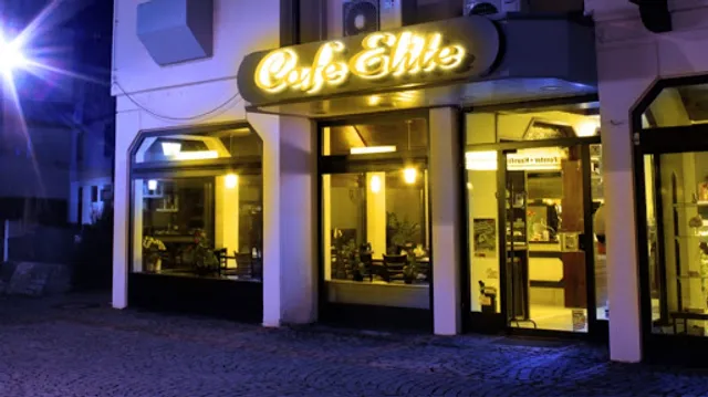 Cafe elite