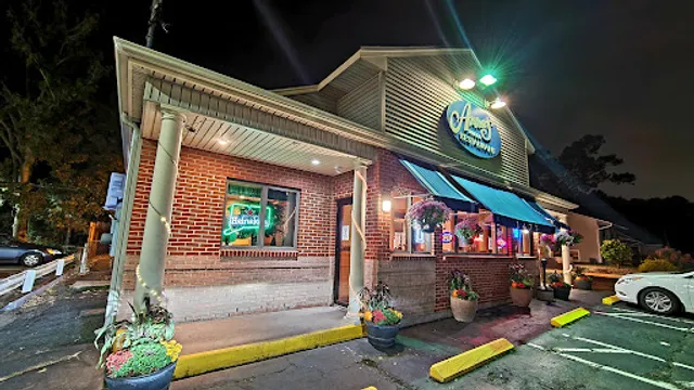 Anna's Restaurant & Pizza