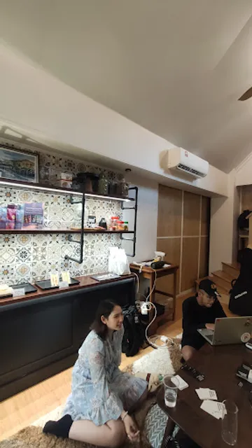 The Alchemist's Café