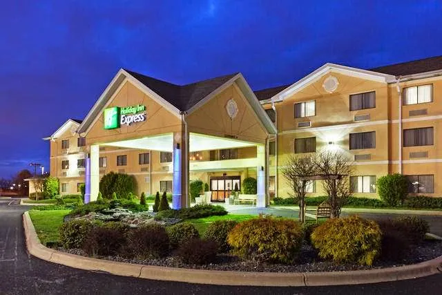 Holiday Inn Express Louisville Northeast by IHG