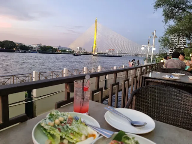 Coco Chao Phraya