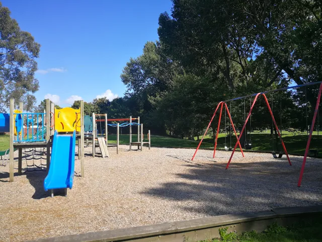 Crosbie Park Playground