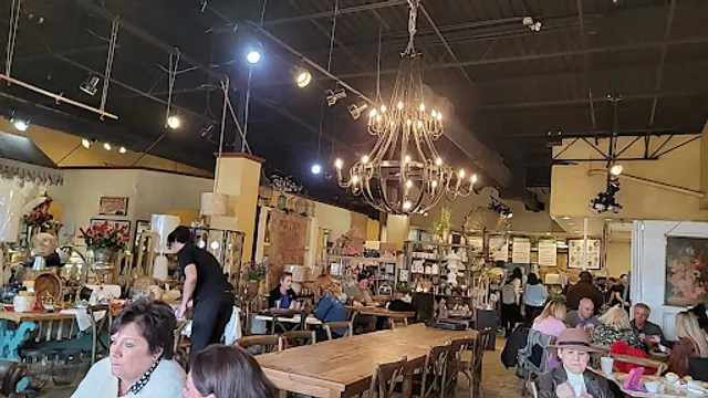 Chef's Market Cafe & Takeaway